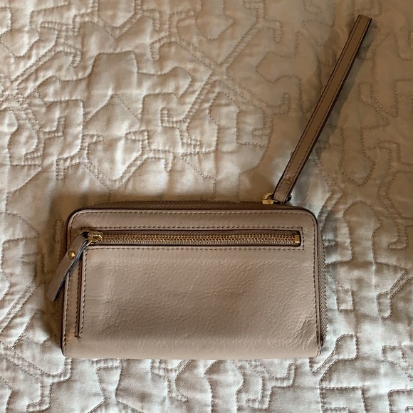 Kate Spade Wallet - Picture 3 of 4